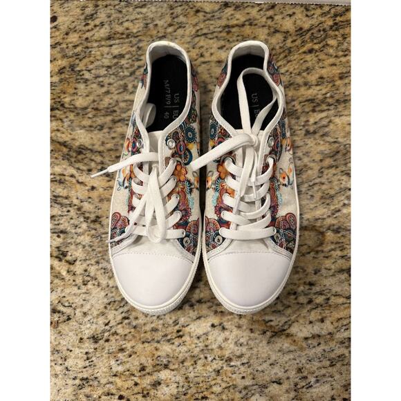 Chihuahua Colorful Paisley Flowers Mandala‎ Low Top Shoes M7/W9 - Picture 2 of 7